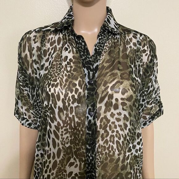 Simply Irresistible Green Leopard Print Top​ - Picture 2 of 5